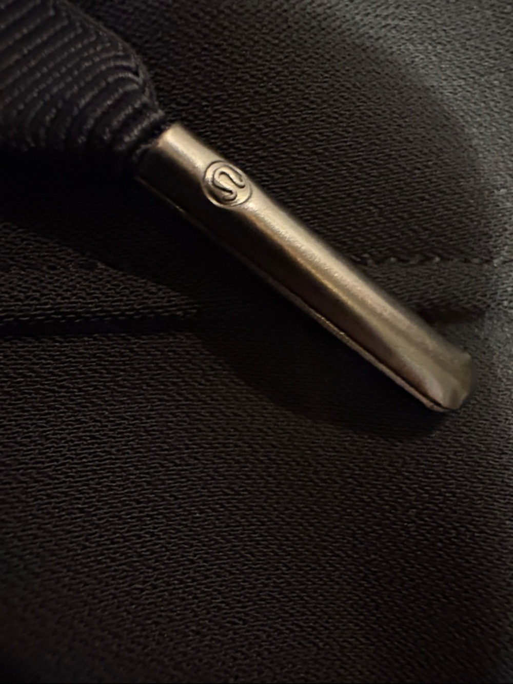Lululemon On the Fly Women's Black Drawstring Straight-Leg Pants 8 - Picture 7 of 9